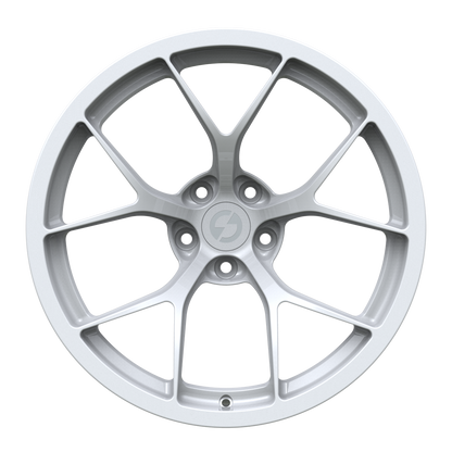 Strato Dynamics F5R forged monoblock wheel in Alpine White finish, front view